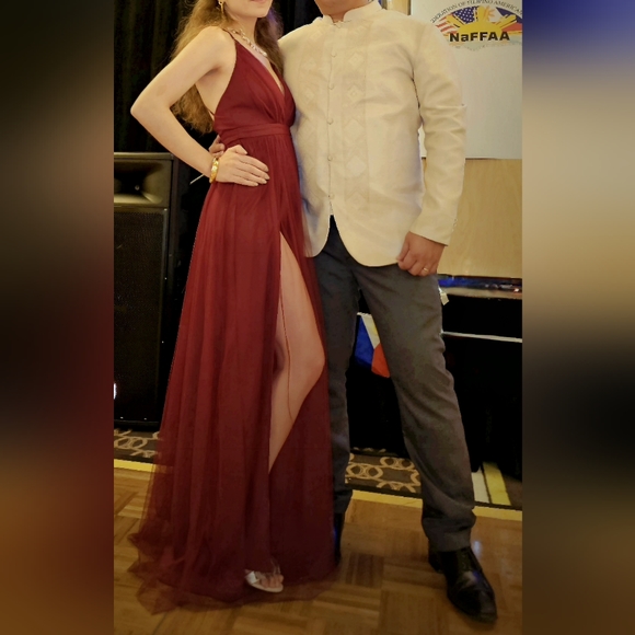 Rare Beauty Lulu's Maxi Backless Dress - Picture 5 of 5